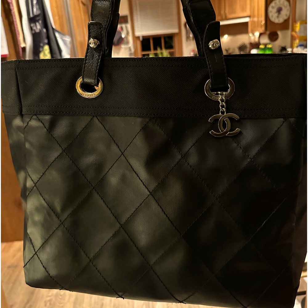 AUTHENTIC CHANEL PARIS-BIARRITZ TOTE  BLACK - LARGE EXCELLENT CONDITION 💼